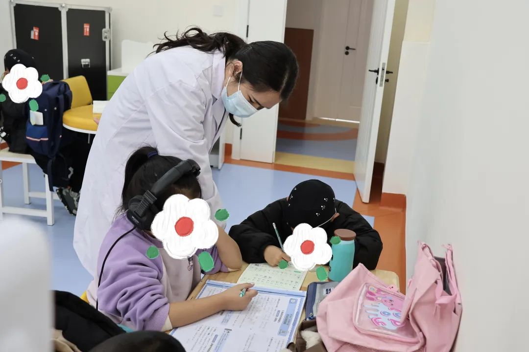儿童社交与团队能力培训游戏_培训社交儿童团队能力游戏方案_锻炼幼儿社交能力的游戏