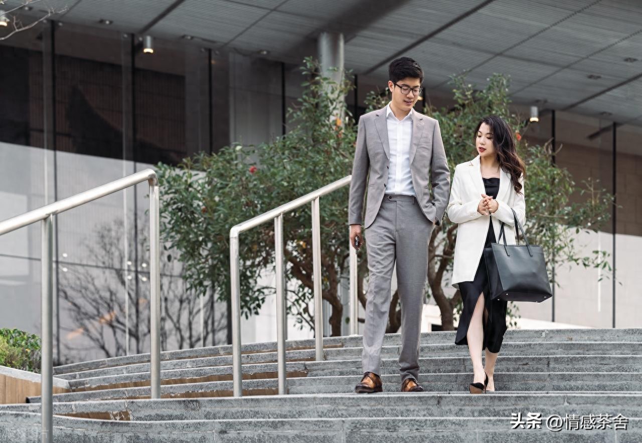 闲聊：人际交往中的社交密码与机会的挖掘