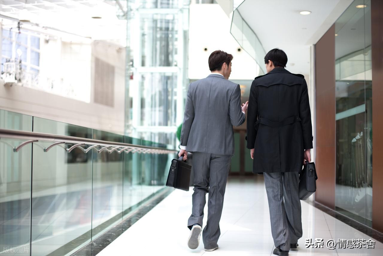 挖掘社交网络_闲聊改变命运_职场闲聊技巧