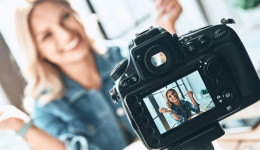 朋友圈社交广告_海外社交媒体运营神器_多平台社媒粉丝管理