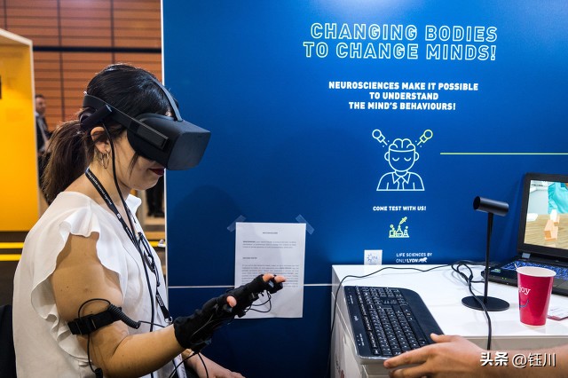 社交礼仪知识大全_职场新人自我价值提升_讨好型人格转变策略