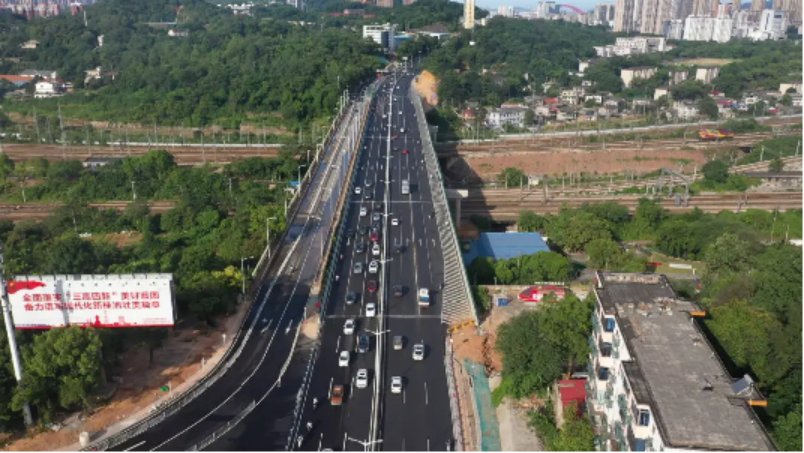 湖南株洲石峰区：制造强区动能劲