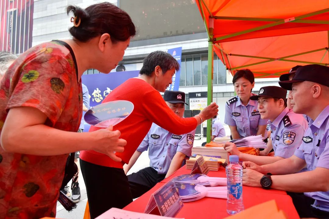 南昌中国人民银行客服电话_人民银行南昌_中国人民银行南昌中心支行官网