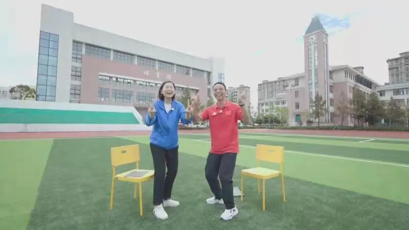 电视评论节目创新_电视新闻稿头_浙江卫视今日评说节目形态