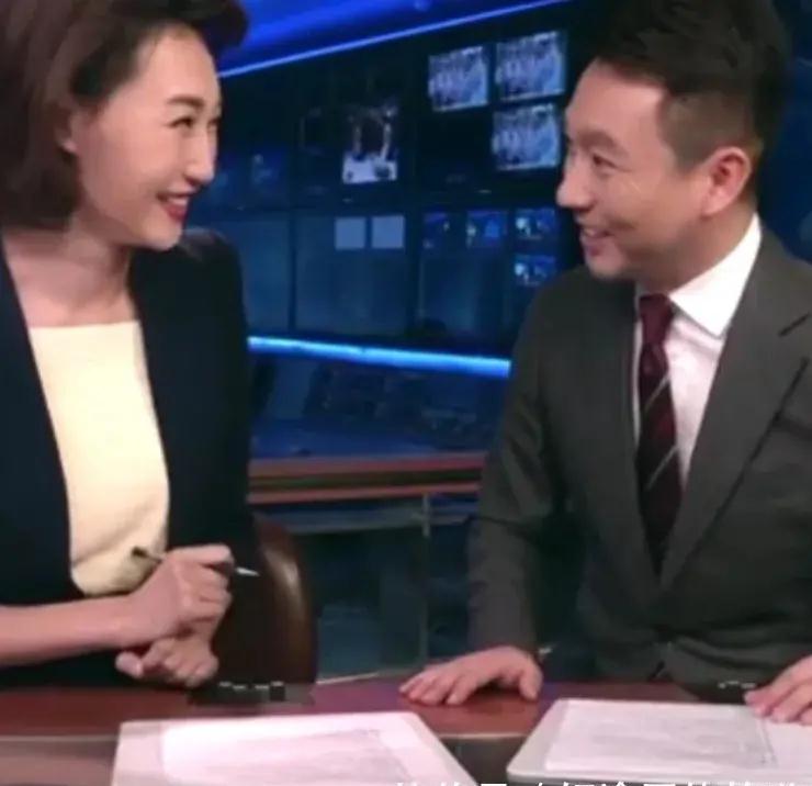 电视新闻稿头_中国电视节目41年发展_电视节目主持人稿子揭秘