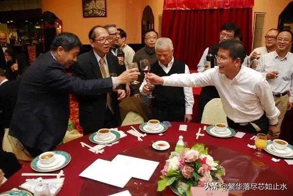 中西交际文化差异_中西社交文化差异_中外社交文化差异