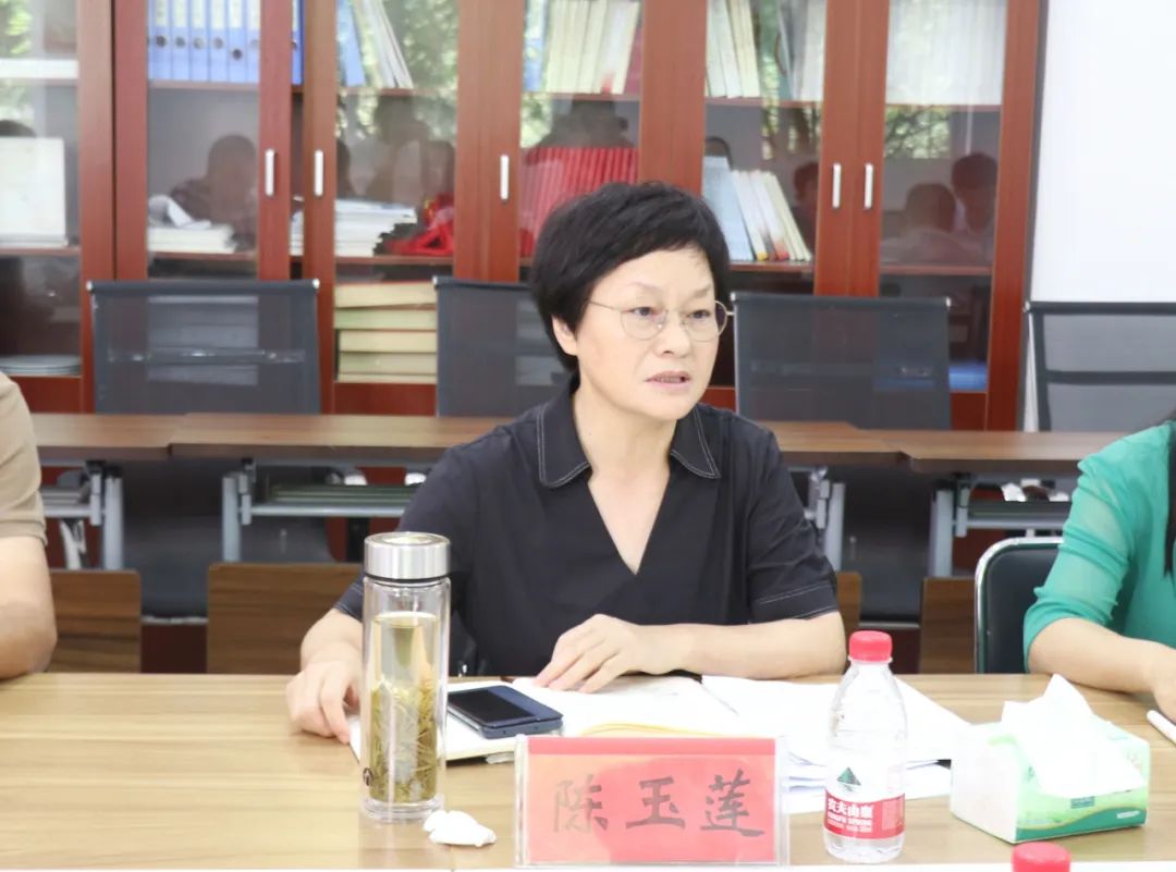 网页设计游戏网站_实务专题 游戏网站设计_专题实务网站设计游戏案例