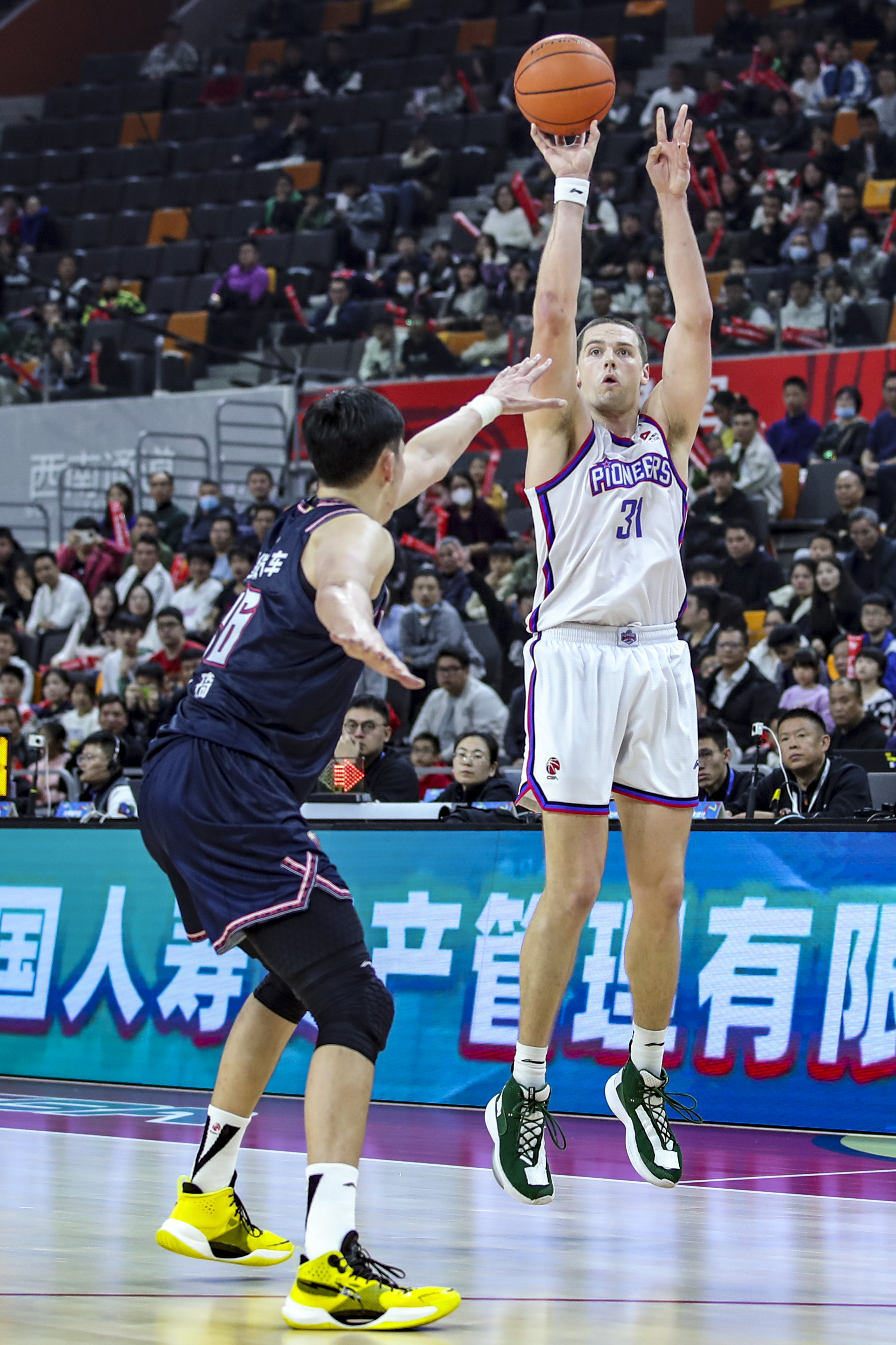 cba直播天津队广东_2023-2024 CBA第37轮比赛结果_广东华南虎队对阵天津先行者队