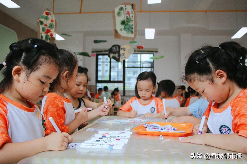 咸安区幼儿园一日活动展评_学前幼小衔接活动_大班民间游戏专题