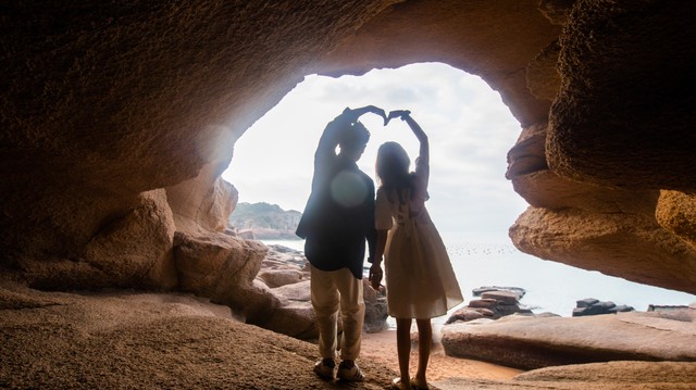 今日头条新陪伴方式_最近的头条新闻一句话_陪伴的力量