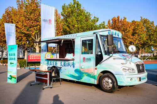 书香浸润社区活动_全民阅读工程阅读驿站进社区活动_北京青年报社区驿站