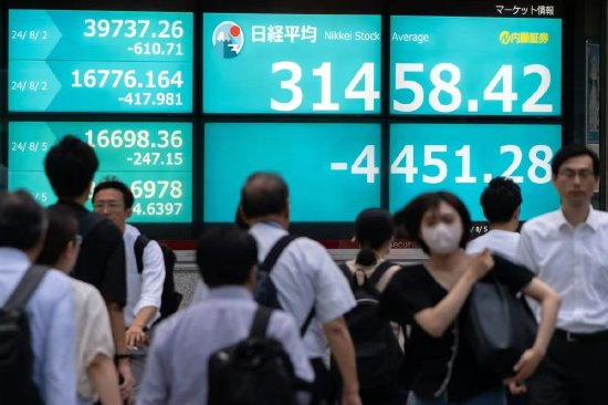 最近一周头条新闻_头条新闻2021_头条新闻最近周六节目