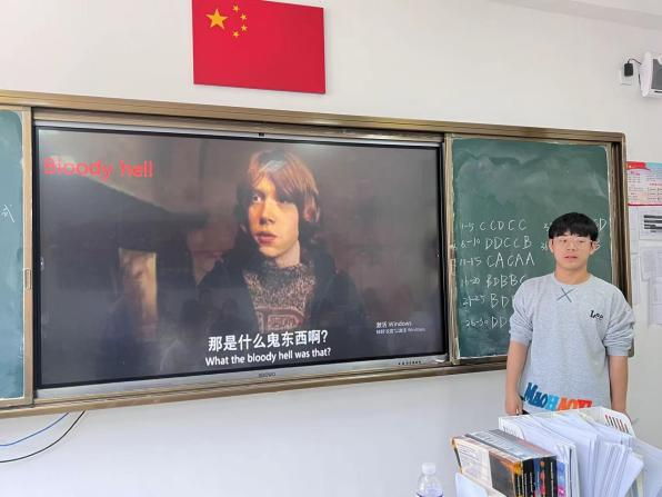 单词社交网络-看电影学单词_how to use movies for english learning_watch movies to learn english