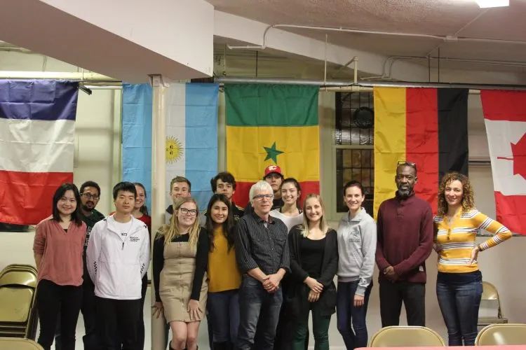 校园社交网站有哪些_美国大学社团分类_参加美国大学社团