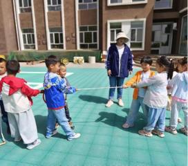 碱柜幼儿园民间体育游戏活动_大班民间游戏专题_民间体育游戏童年回忆