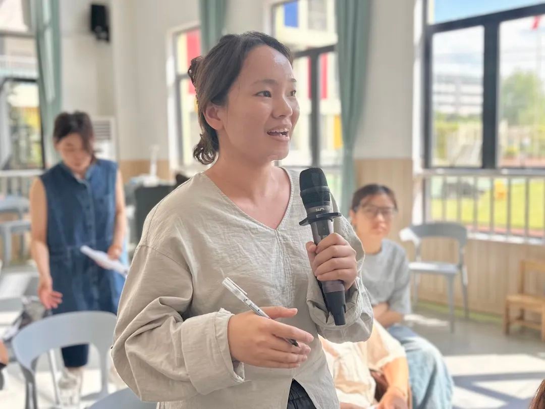 幼儿园游戏课程实施_幼儿园游戏专题总结_自主游戏主题研讨活动