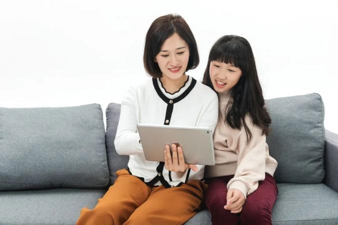 网络社交平台礼仪_网络文明使用规范_中国社交礼仪网