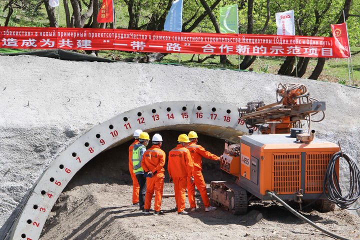 中国特色大国外交_人类命运共同体构建_最近中国新闻大事2025