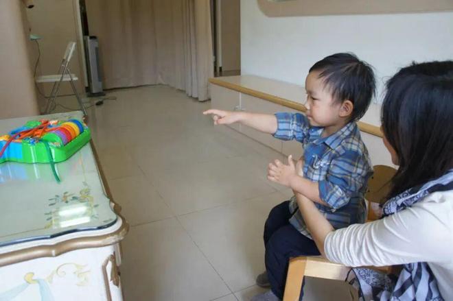 儿童情绪行为问题解决方法_关于社交方面的书籍_儿童情绪行为管理技巧