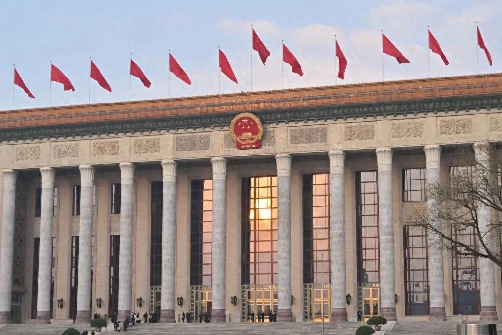关于能源电力，2025年政府工作报告这样说
