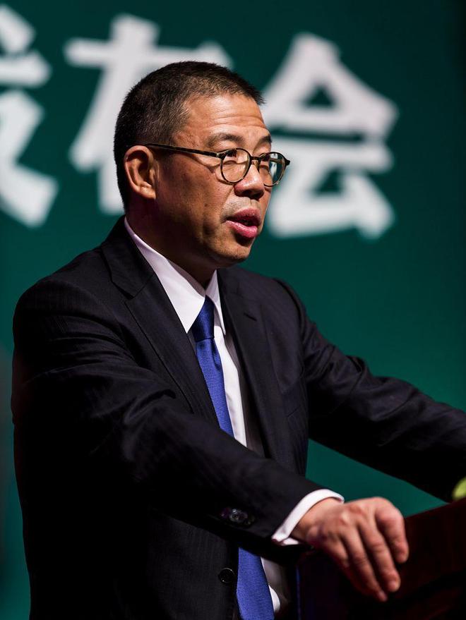 市值狂跌400亿！谁在剿杀农夫山泉？