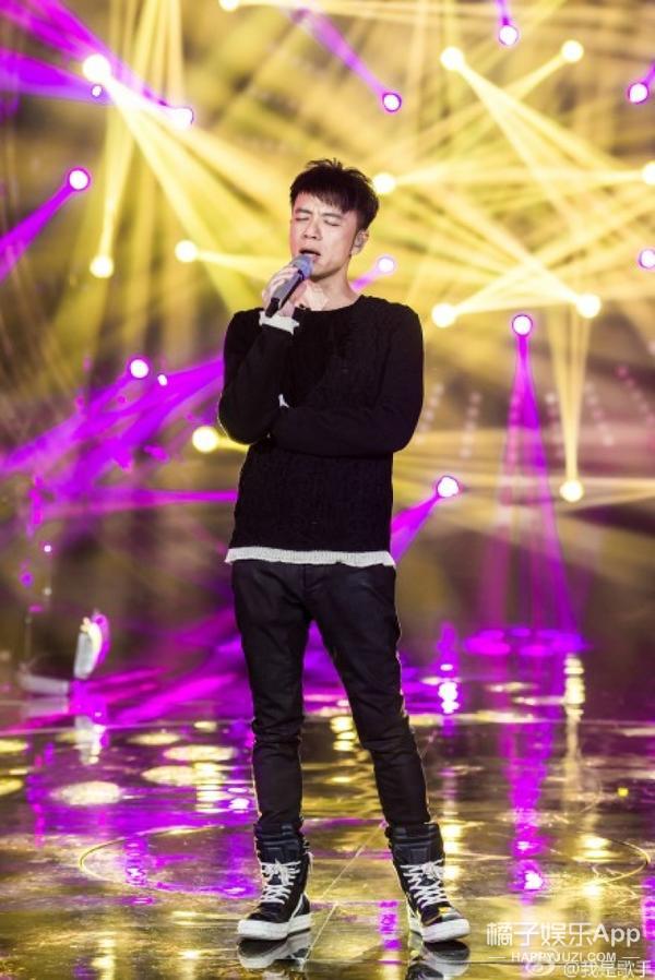 《我歌》第八期歌单，黄致列脱衣露肉，薛之谦的《丑八怪》竟然登台了