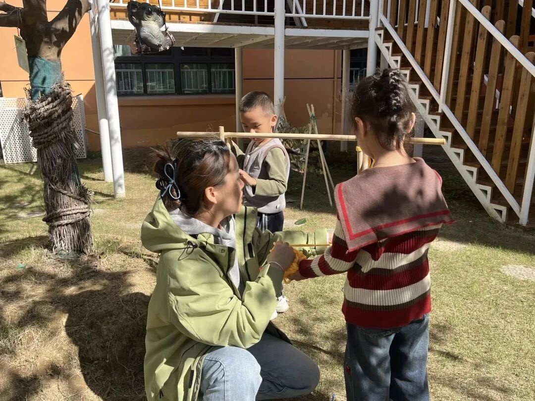 幼儿园游戏专题总结_机关幼儿园教研活动_专家赋能促成长