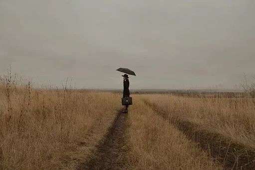 职场社交关系问题_如何处理职场人际关系_经商必须知道的社交心理学