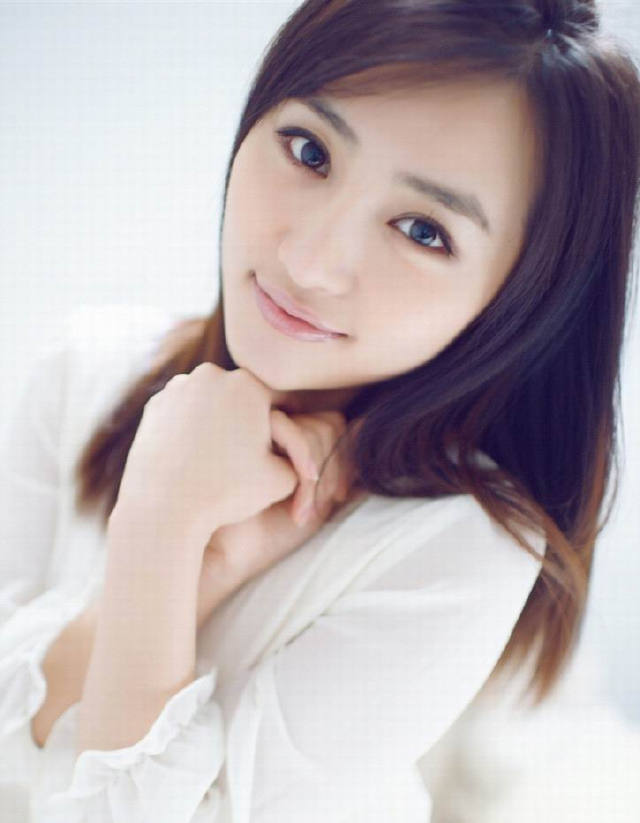教你微信泡妞，让女孩通过微信爱上你