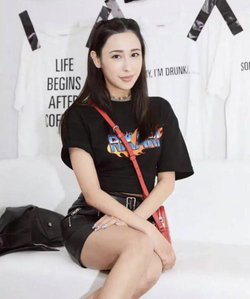 上海国际元媛舞会名媛_林徽因曾孙女恋情_社交名媛的气质