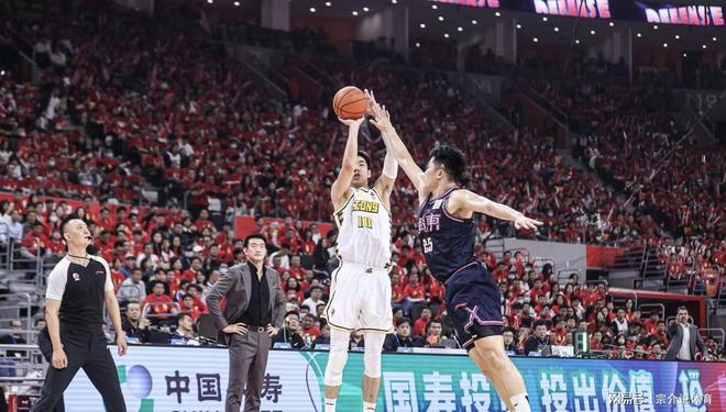 CBA最新排名更新，广东队输球又丢人，辽篮面临连败，新疆队稳了