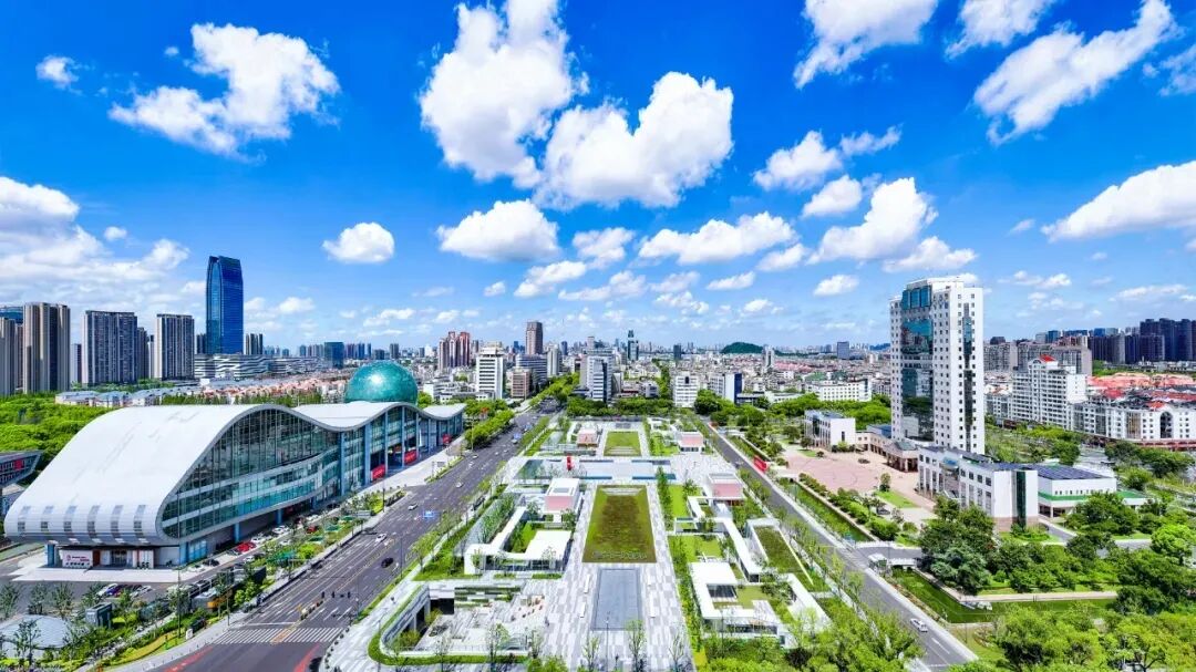 昆山新闻头条最近新闻_昆山连续21年百强县市第一_昆山五个维度大满贯