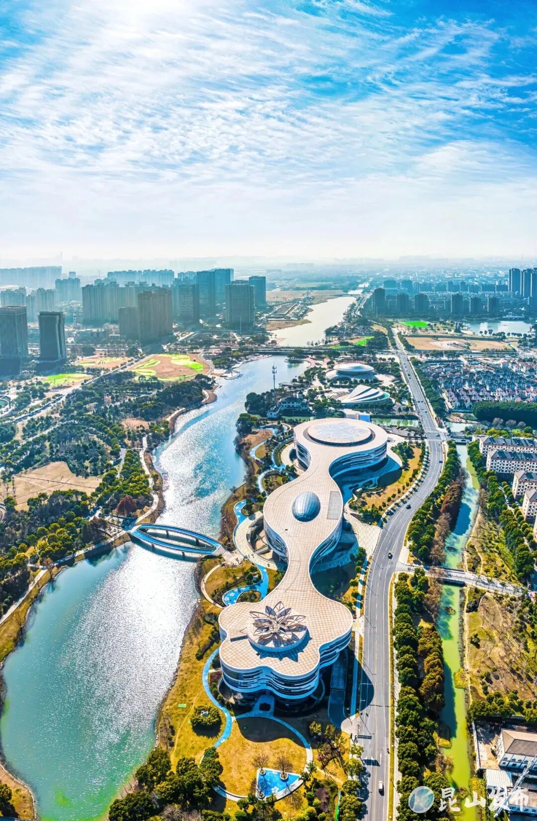 昆山五个维度大满贯_昆山连续21年百强县市第一_昆山新闻头条最近新闻