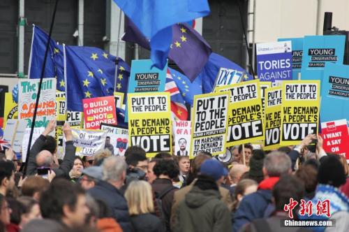 英国脱欧新闻_英国脱欧新闻英语版_英国脱欧的新闻报道