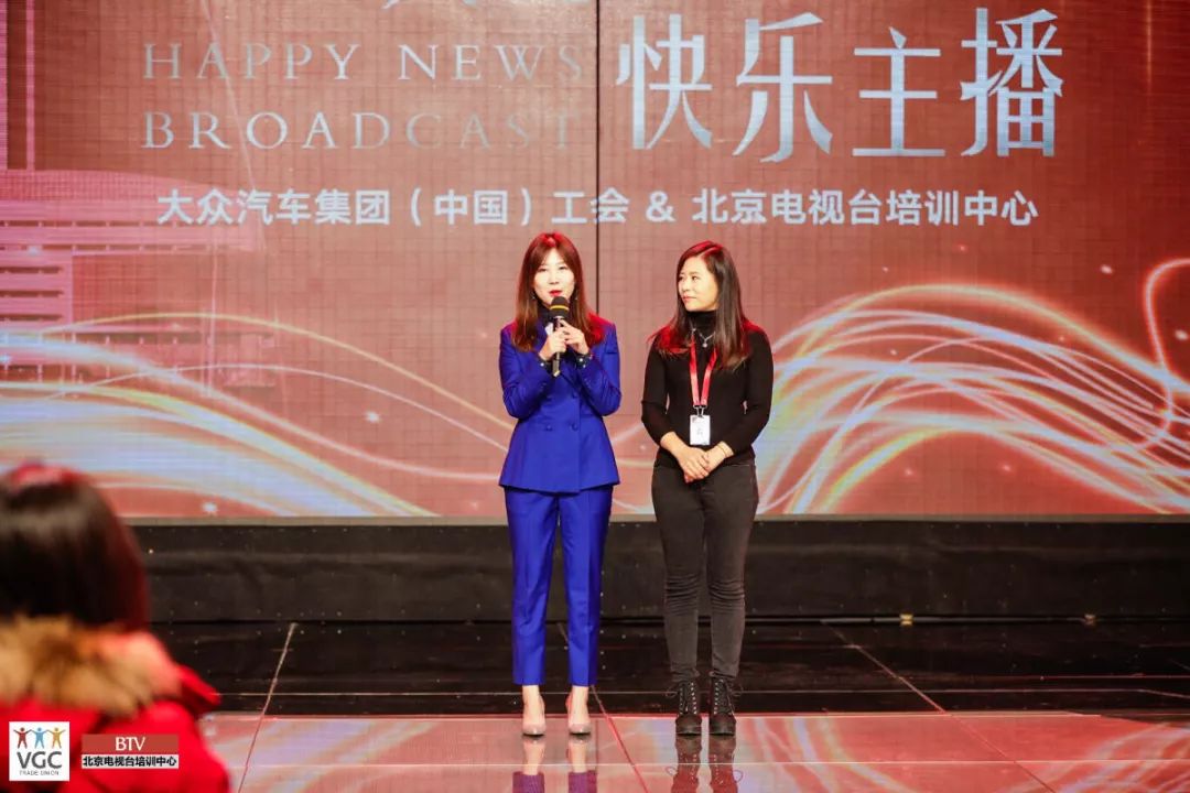 [技巧交流]电视新闻配音的特点_新闻频道配音_电视新闻片配音的配音方式