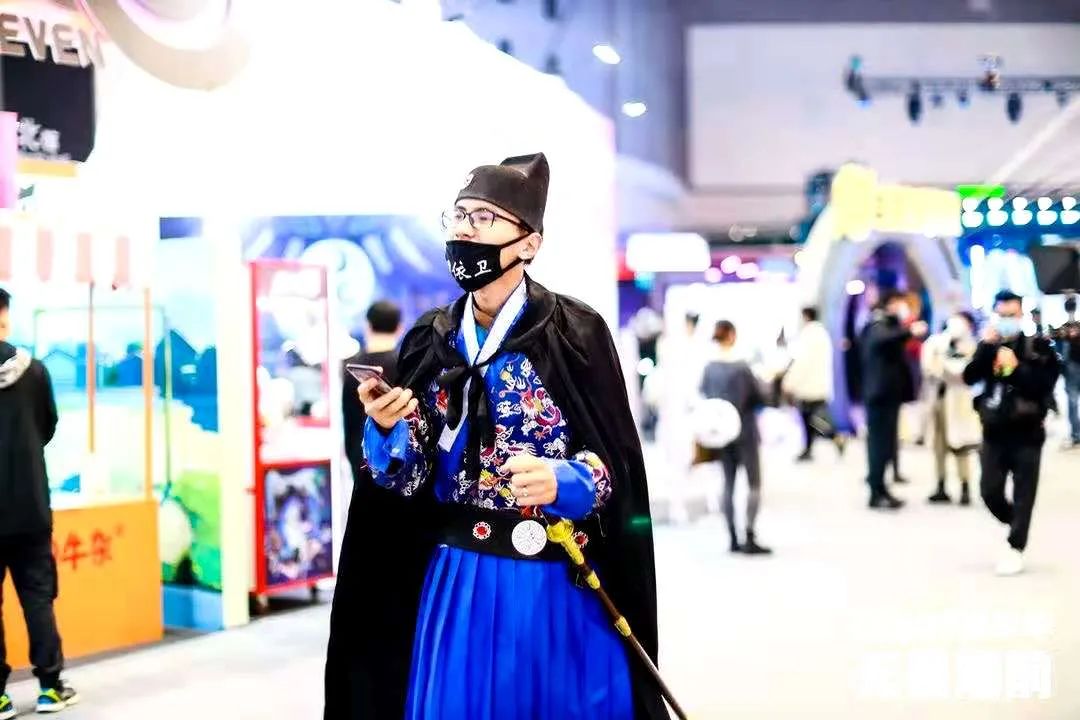 社交软件聊天赚钱合法吗_社交软件哪个最可靠_社交软件