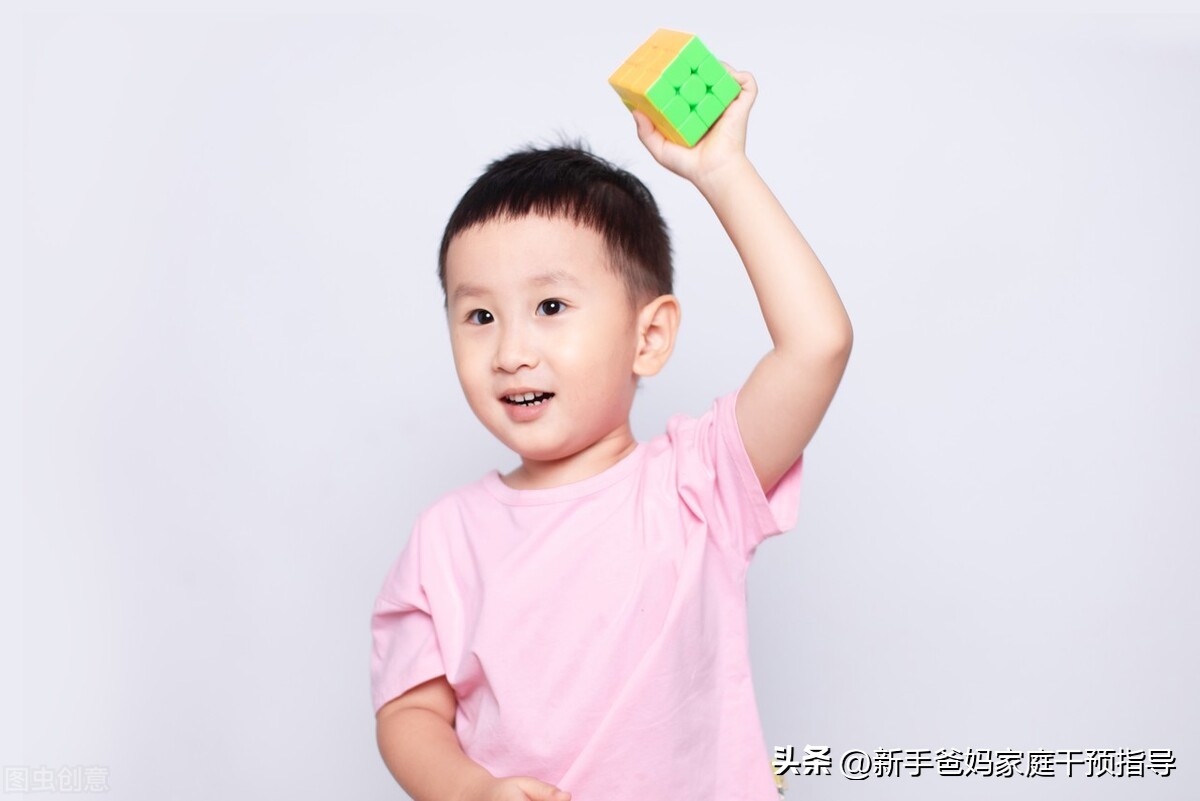 自闭症儿童假想类游戏方法_自闭症儿童家庭小游戏训练_经典自闭症社交游戏