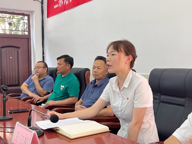 教师节表彰大会_师德师风建设_教师节系列活动新闻稿