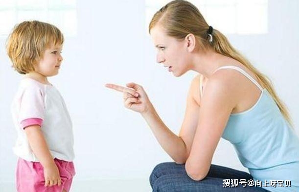 孩子不自信的5个表现，越早发现越好，原来根源在这里