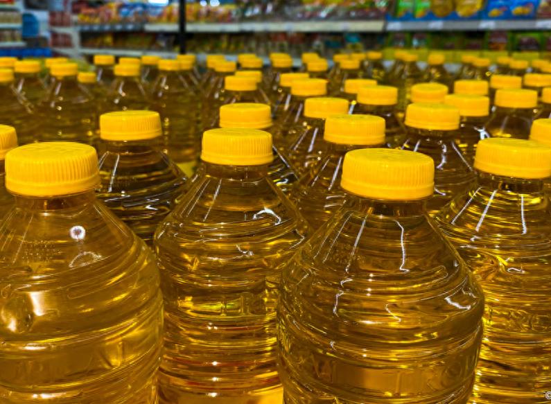 炒作癌症、编造黑料、打压巨头！谁在制造舆论黑产？