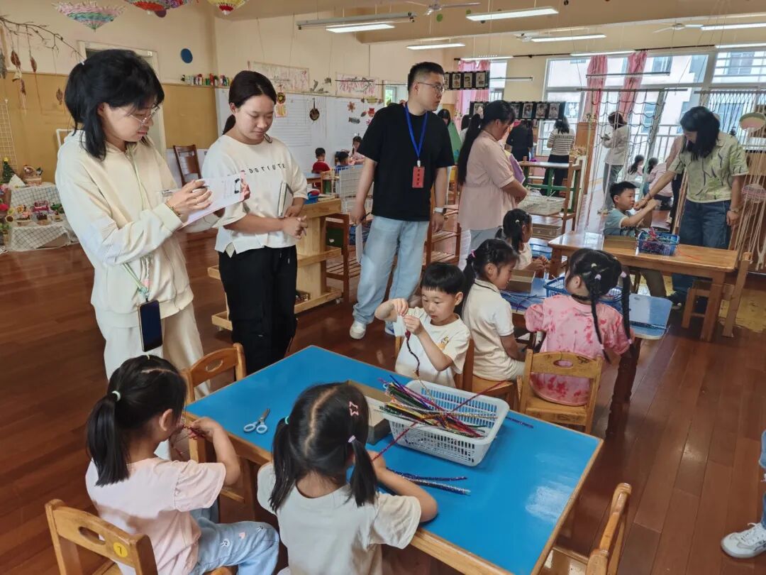 编织馆游戏教研活动_幼儿编织材料投放策略_小班幼儿手指游戏教研专题小结