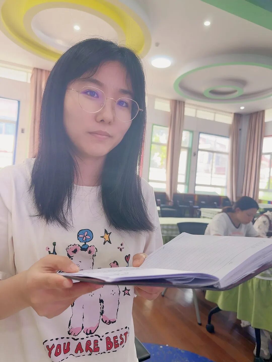 幼儿编织材料投放策略_小班幼儿手指游戏教研专题小结_编织馆游戏教研活动