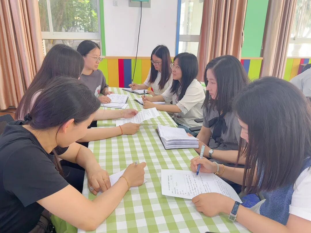 编织馆游戏教研活动_幼儿编织材料投放策略_小班幼儿手指游戏教研专题小结