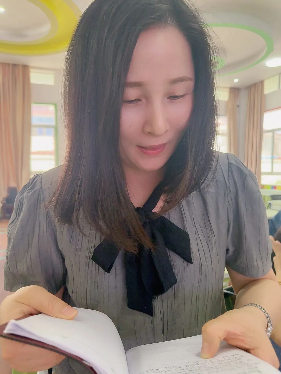 小班幼儿手指游戏教研专题小结_编织馆游戏教研活动_幼儿编织材料投放策略