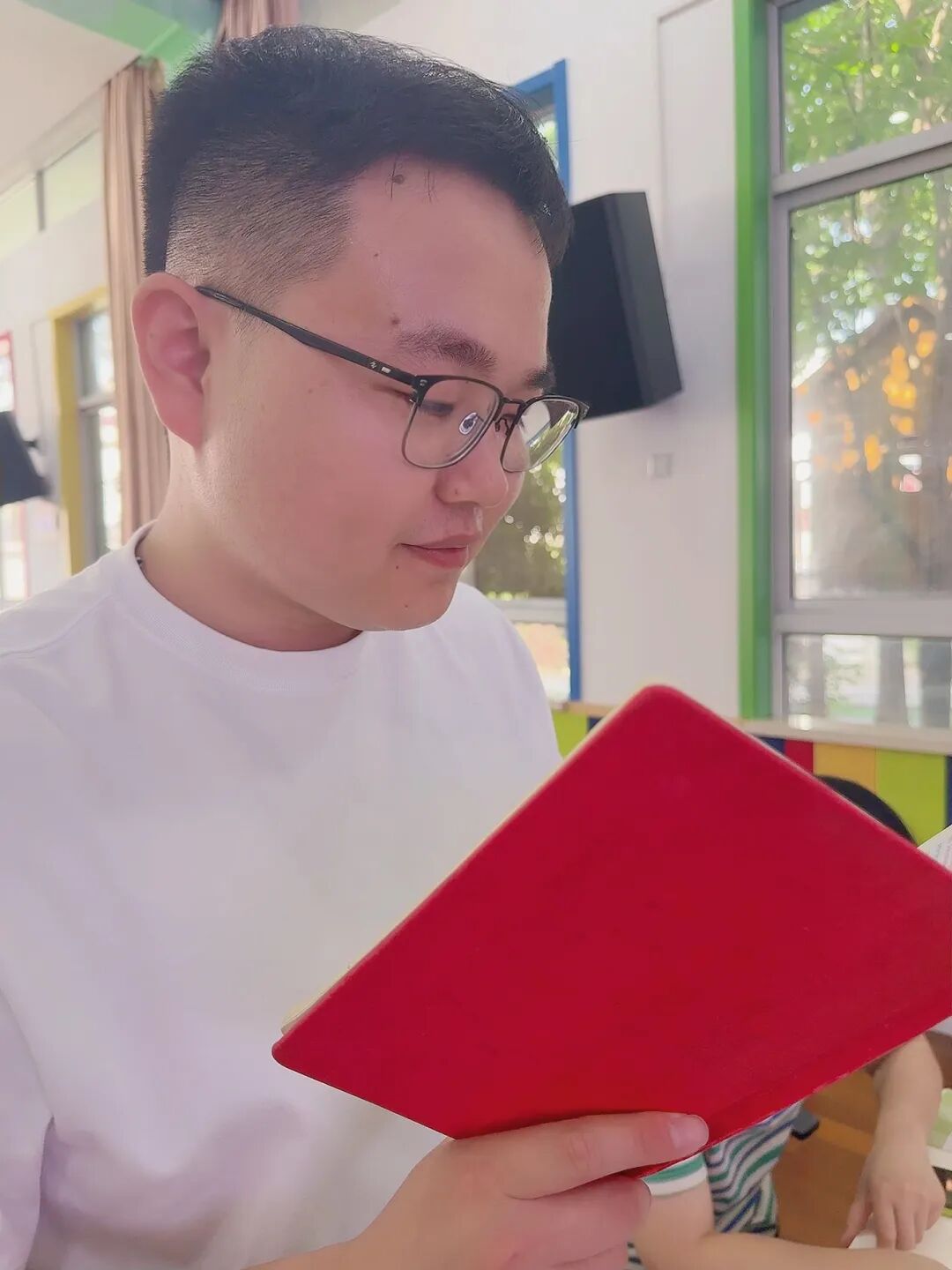 编织馆游戏教研活动_幼儿编织材料投放策略_小班幼儿手指游戏教研专题小结