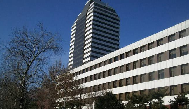 新华通讯社的下属机构主要哪些内容？