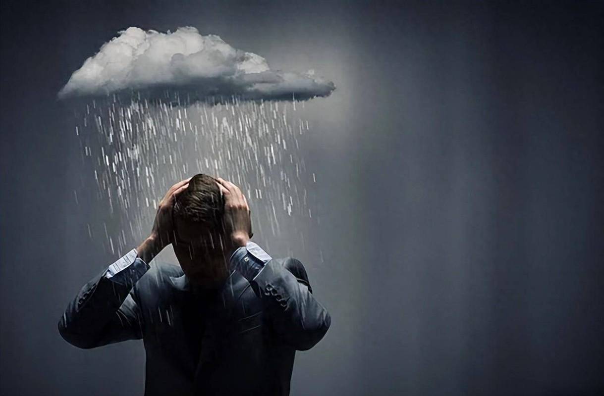 抑郁症情绪症状_抑郁症躯体症状_社交障碍症