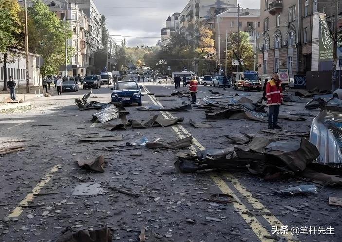 2025近期新闻加评论_技术品牌产业输出重要性_2025出海趋势分析