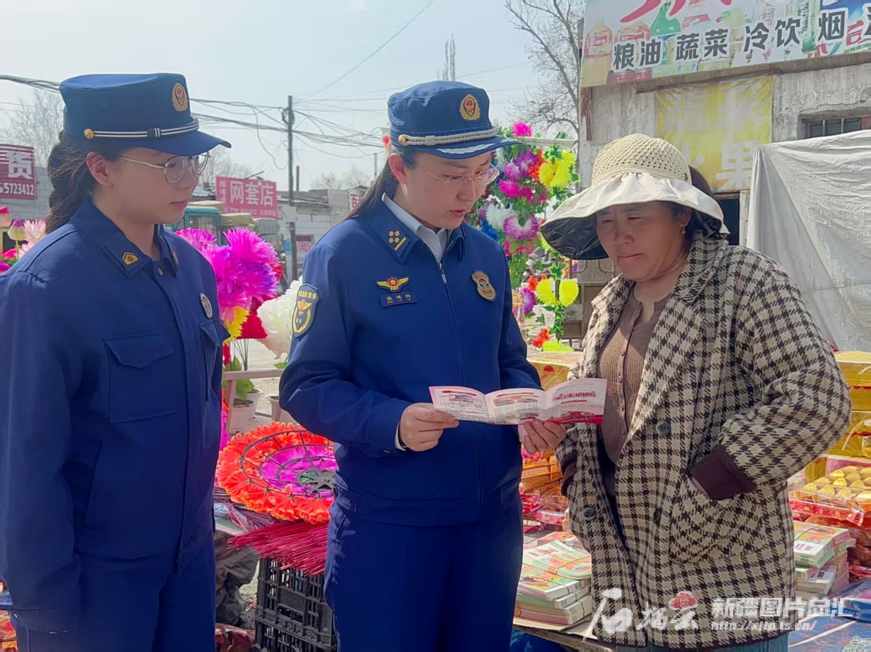 新疆各级消防部门全力护航清明节