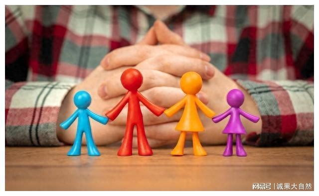 聪明人都懂的八条社交心法，用好了，比送礼都强